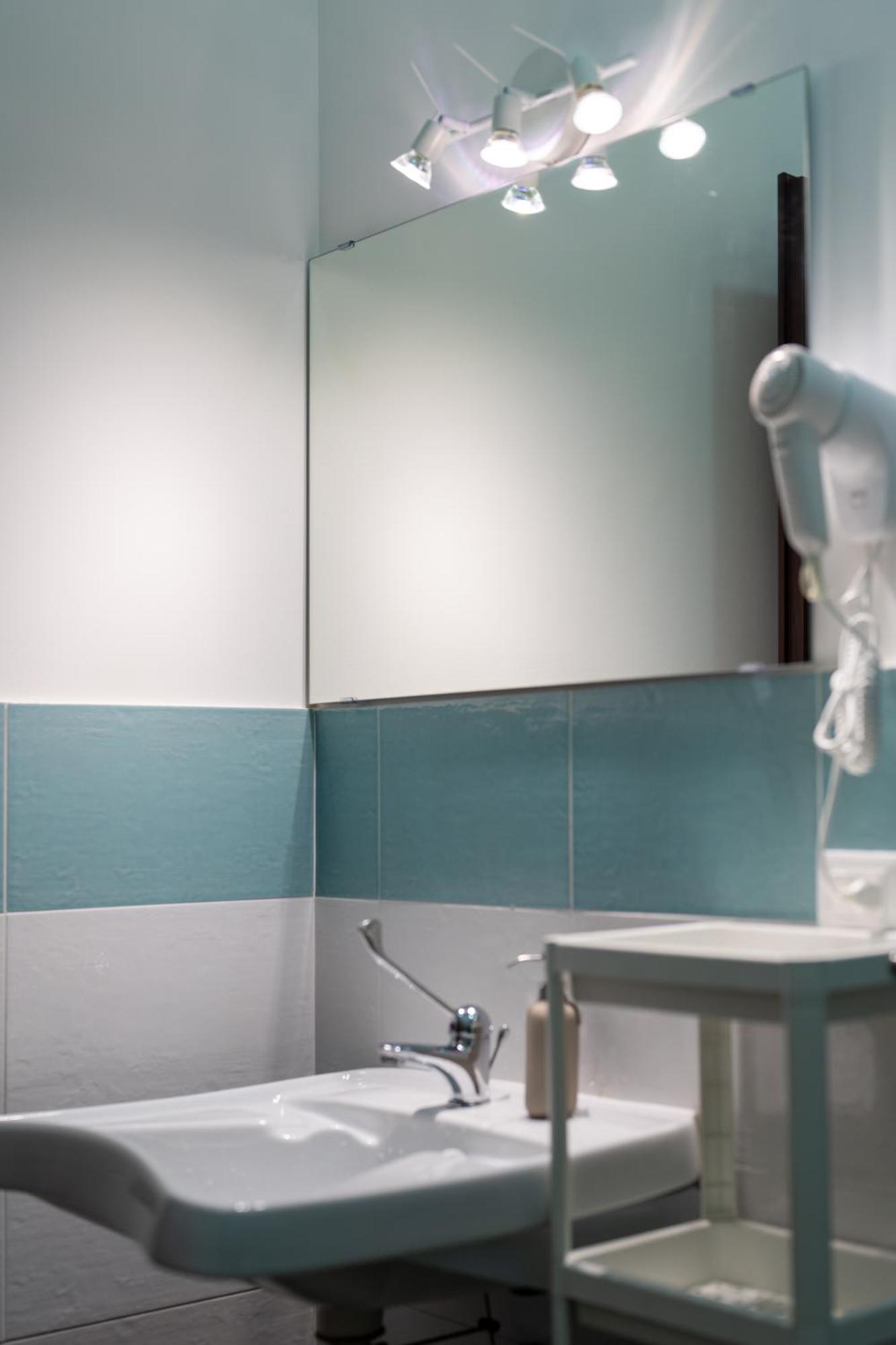 Cortile Dei Giusti - Combo Guesthouse 팔레르모 외부 사진